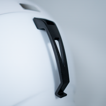 Load image into Gallery viewer, Daytona Steeze Snowboard Helmet - Adjustable Helmet for Men, Women & Youth - Dull Chalk White Finish