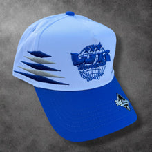 Load image into Gallery viewer, WR Retro Globe Snapback - Blue/White
