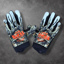 Load image into Gallery viewer, WR Camo Flame Gloves
